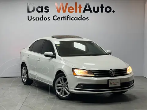 Volkswagen Jetta Sportline Tiptronic usado (2017) color Blanco precio $290,000