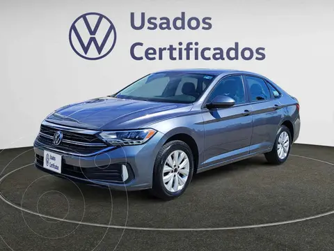 Volkswagen Jetta Comfortline usado (2024) color Gris precio $380,900