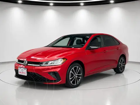 Volkswagen Jetta Sportline usado (2025) color Rojo precio $485,000
