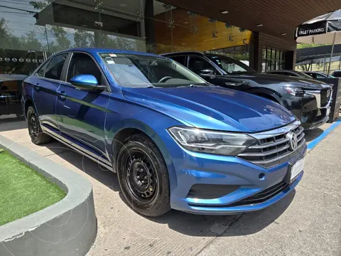 Volkswagen Jetta Trendline usado (2019) color Azul precio $249,000