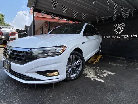 Volkswagen Jetta R-Line Tiptronic usado (2019) color Blanco precio $299,900