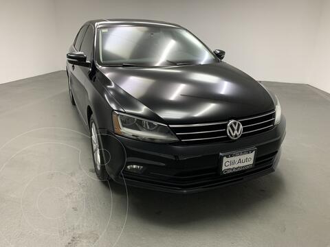 Volkswagen Jetta Trendline Tiptronic usado (2017) color Negro financiado en mensualidades(enganche $54,000 mensualidades desde $6,900)