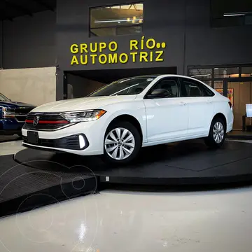 Volkswagen Jetta Comfortline usado (2024) color Blanco precio $419,000