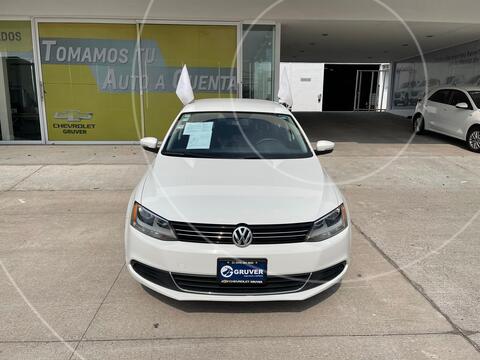 Volkswagen Jetta Style usado (2013) color Blanco precio $205,000