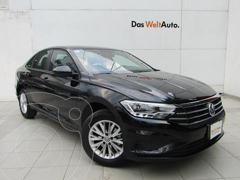 foto Volkswagen Jetta Comfortline Tiptronic usado (2020) color Negro precio $362,000