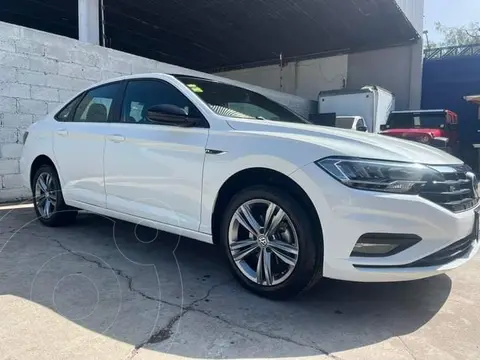 Volkswagen Jetta R-Line usado (2019) color Blanco precio $330,000