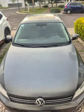 Volkswagen Jetta Sport usado (2014) color Gris precio $158,000