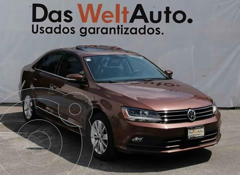 foto Volkswagen Jetta Comfortline usado (2017) color Marrón precio $255,000