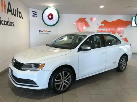 Volkswagen Jetta Live usado (2016) color Blanco financiado en mensualidades(enganche $59,375 mensualidades desde $5,803)