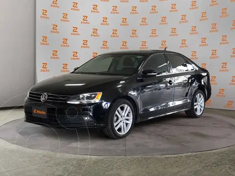 Volkswagen Jetta Sportline Tiptronic usado (2016) color Negro financiado en mensualidades(enganche $54,980 mensualidades desde $4,398)