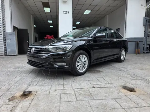 Volkswagen Jetta Comfortline usado (2019) color Negro precio $264,900