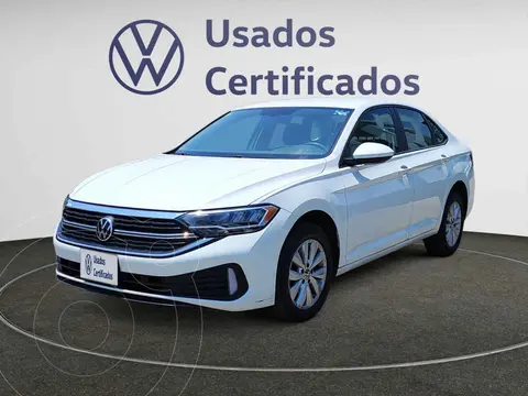 Volkswagen Jetta Comfortline usado (2024) color Blanco precio $387,900