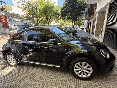 Volkswagen New Beetle 1.8 Turbo Sport usado (2015) color Negro Universal precio u$s18.000