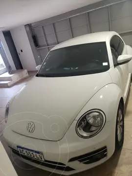 Volkswagen New Beetle 1.8 Turbo Sport usado (2018) color Blanco precio u$s23.000