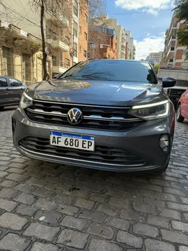 Volkswagen Nivus Highline 200 TSi usado (2022) color Gris financiado en cuotas(anticipo $3.500.000)