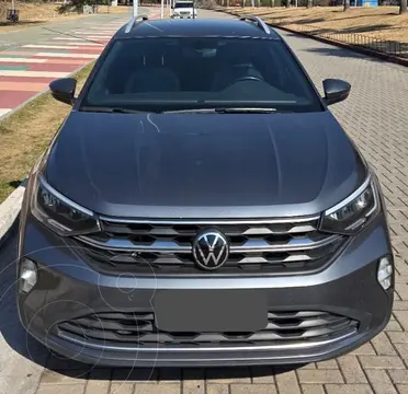 Volkswagen Nivus Highline 200 TSi usado (2021) color Gris precio $31.900.000