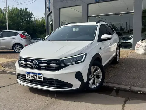 Volkswagen Nivus Comfortline 200 TSi usado (2021) color Blanco financiado en cuotas(anticipo $2.500.000 cuotas desde $380.000)