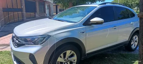 Volkswagen Nivus Comfortline 200 TSi usado (2022) color Plata precio u$s20.700