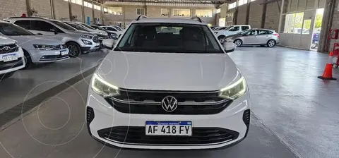 Volkswagen Nivus Comfortline 200 TSi usado (2021) color Blanco precio $26.000.000