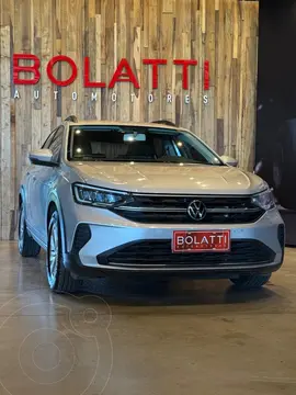 Volkswagen Nivus Comfortline 200 TSi usado (2021) color Plata precio $26.000.000