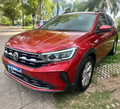 Volkswagen Nivus Comfortline 200 TSi usado (2021) color Rojo precio $28.500.000