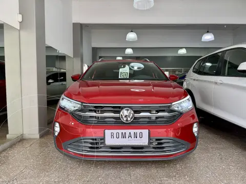 Volkswagen Nivus Highline 200 TSi usado (2020) color Rojo Sunset precio $33.000.000