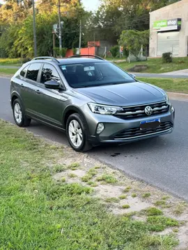 Volkswagen Nivus 170 TSi usado (2022) color Gris Platino precio $19.980.000