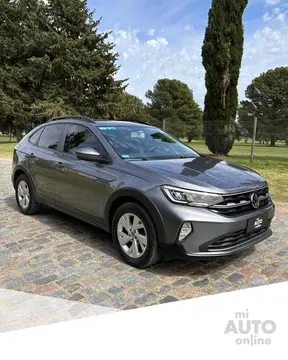 Volkswagen Nivus 170 1.0 TSI MT (95cv) usado (2023) color Gris precio u$s18.000