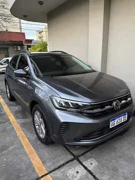 Volkswagen Nivus Comfortline 200 TSi usado (2024) color Gris Platino financiado en cuotas(anticipo $3.000.000 cuotas desde $290.000)