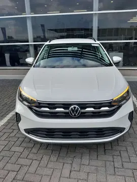 Volkswagen Nivus Comfortline 200 TSi nuevo color A eleccion financiado en cuotas(anticipo $1.330.000 cuotas desde $83.114)