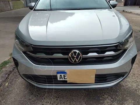 Volkswagen Nivus Comfortline 200 TSi usado (2021) color Plata precio $31.600.000