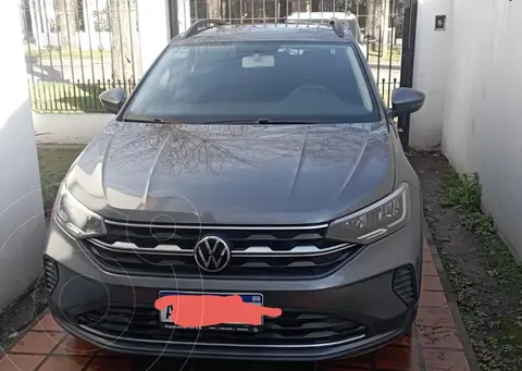 Volkswagen Nivus 170 TSi usado (2023) color Gris financiado en cuotas(anticipo $4.000.000 cuotas desde $300.000)