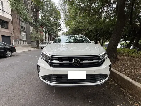 Volkswagen Nivus Highline usado (2023) color Blanco precio $358,000