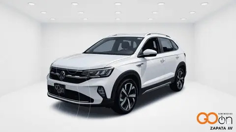 Volkswagen Nivus Highline usado (2022) color VWA_BLC_BLANCO CANDY precio $359,000