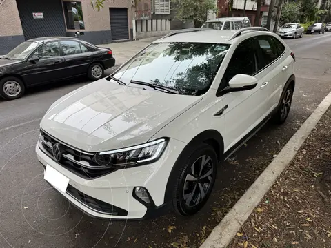 Volkswagen Nivus Highline usado (2023) color Blanco precio $353,000
