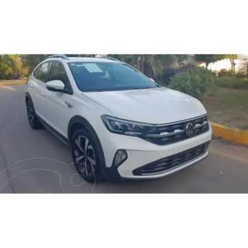 Volkswagen Nivus Highline usado (2022) color Blanco precio $320,000