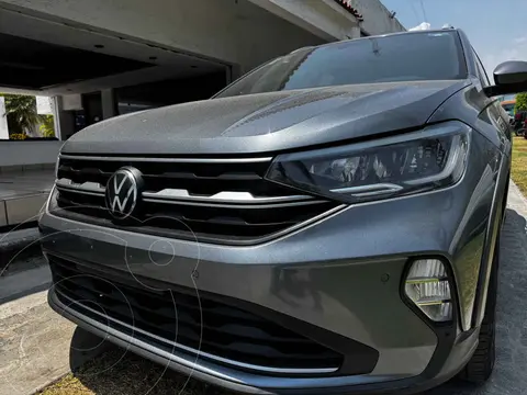 Volkswagen Nivus Highline usado (2023) color Plata precio $358,000
