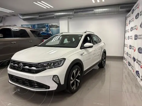Volkswagen Nivus Highline usado (2023) color Blanco precio $319,000