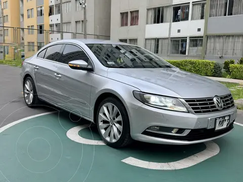 Volkswagen Passat CC 1.8c.c. Turbo usado (2014) color Plata precio u$s13,500