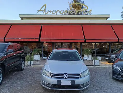 Volkswagen Passat 1.8 TSi Comfort usado (2012) color Gris precio $16.000.000