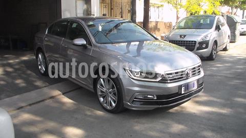 foto Volkswagen Passat 2.0 TSi R-Line DSG usado (2018) precio $5.499.900