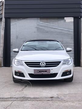 foto Volkswagen Passat 2.0 TSi Advance DSG usado (2011) color Blanco precio u$s12.000