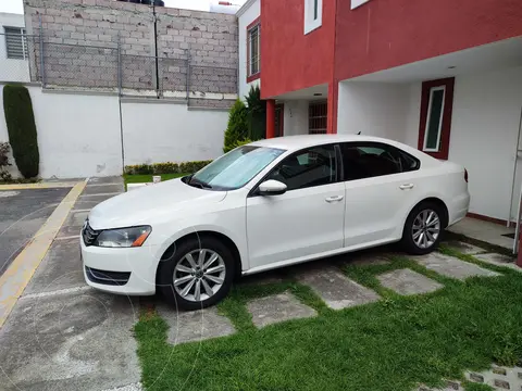 Volkswagen Passat Tiptronic Comfortline usado (2012) color Blanco precio $140,000