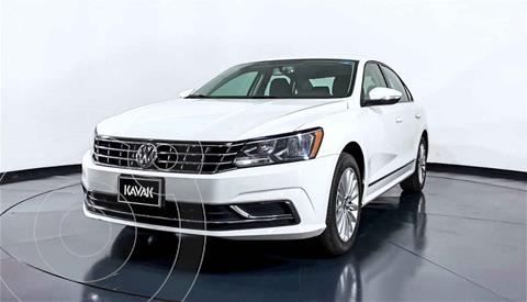 foto Volkswagen Passat Tiptronic Highline usado (2016) color Blanco precio $229,999