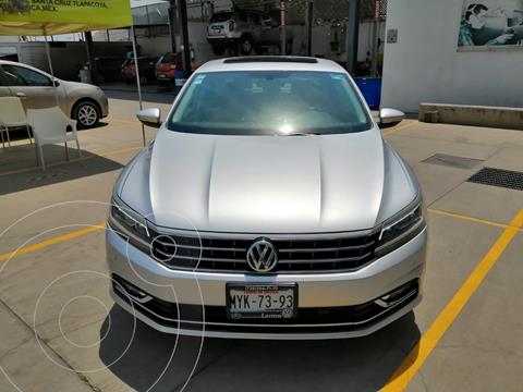 foto Volkswagen Passat DSG V6 usado (2016) color Plata Reflex precio $250,000