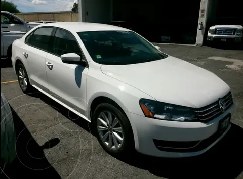Volkswagen Passat Tiptronic Comfortline usado (2015) color Blanco precio $200,000