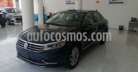 foto Volkswagen Passat 4p Sportline L5/2.5 Aut LED usado (2018) precio $229,900