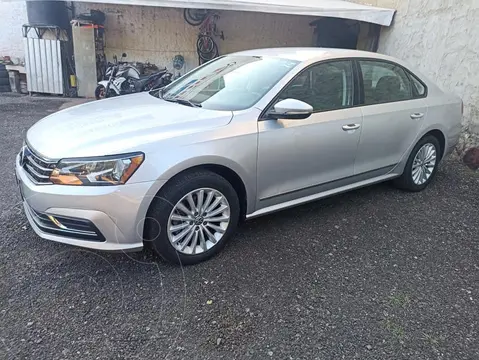 Volkswagen Passat Tiptronic Comfortline usado (2016) color Plata precio $178,000