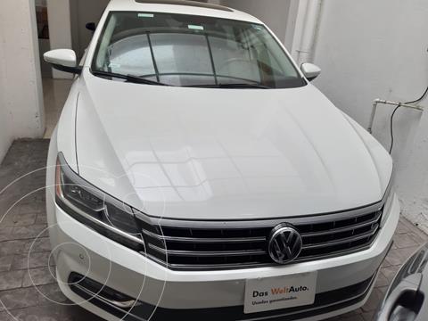 foto Volkswagen Passat V6 3.6L 280HP DSG usado (2017) color Blanco precio $298,000