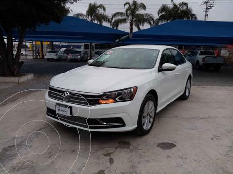 foto Volkswagen Passat Tiptronic Comfortline usado (2018) color Blanco precio $248,000